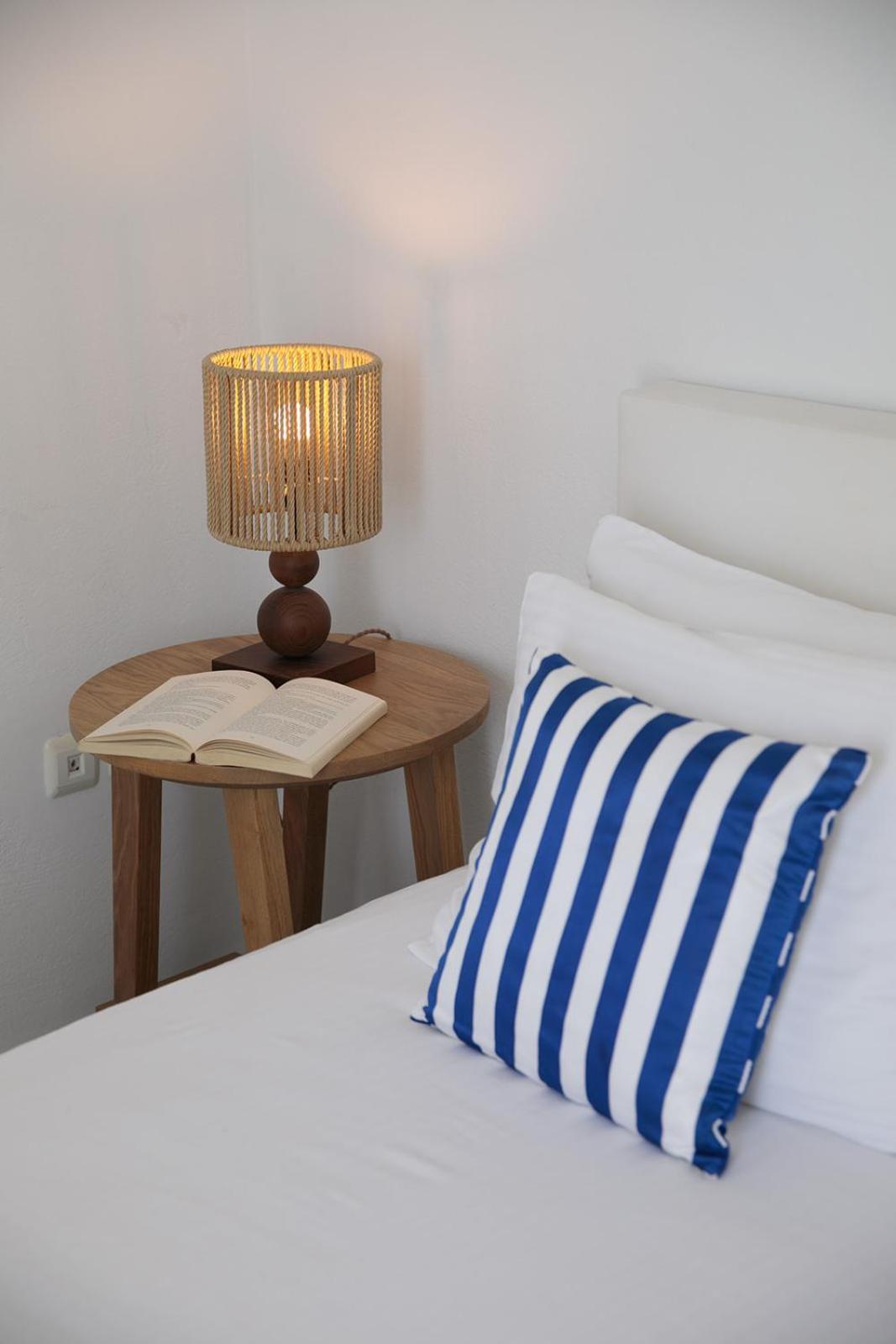 Ippokampos Beachfront Naxos City Номер фото